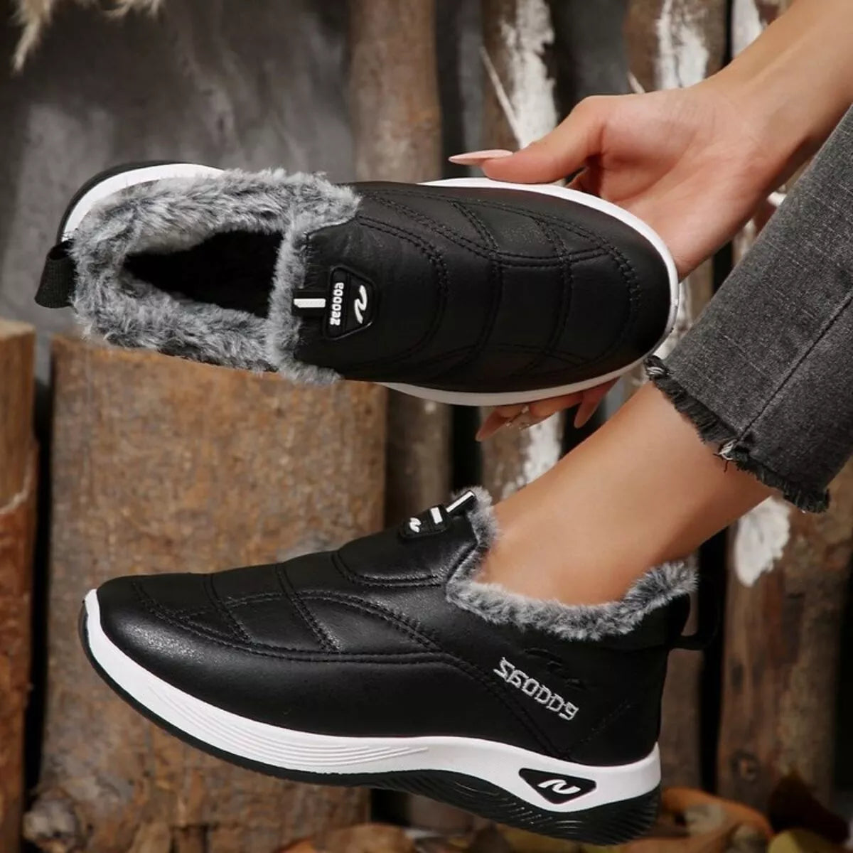 Plush Round Toe Platform Shoes