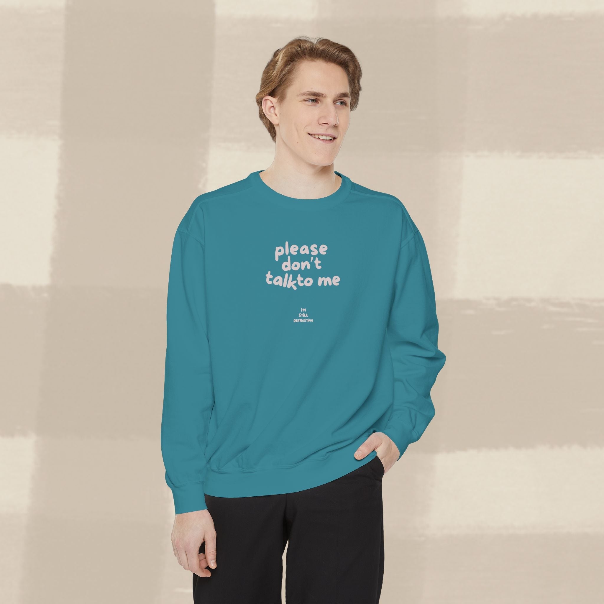 "STILL DEFROSTING"  SWEATSHIRT X PINKY GREY TYPE