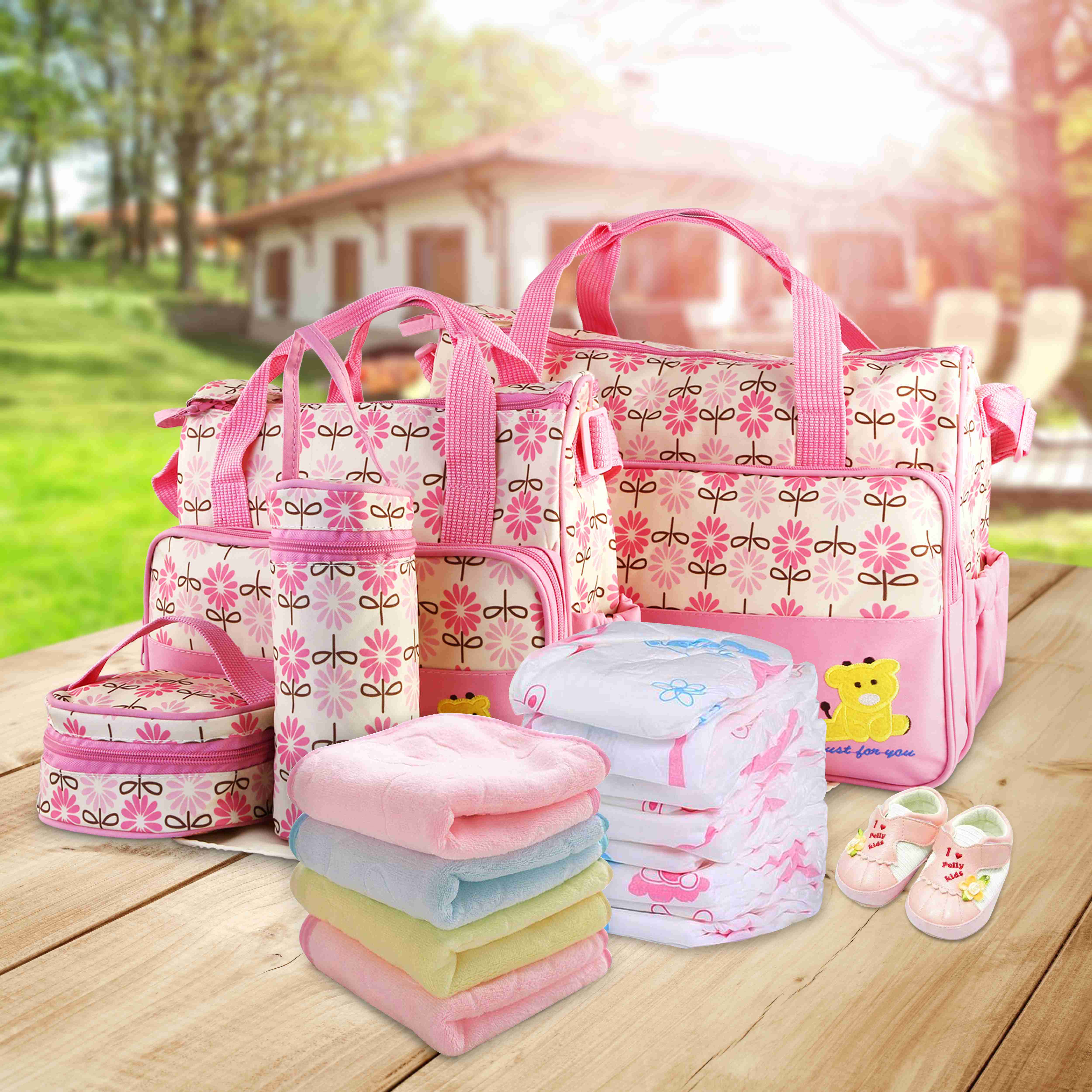 Littles Outing Essentials – 5PC Water-Resistant Diaper Bag Set for Mommies, Daddies & Caregivers