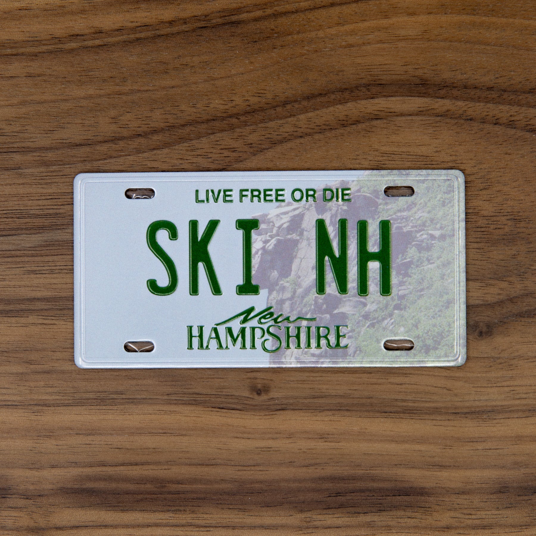 SKI NH - New Hampshire License Plate Magnet
