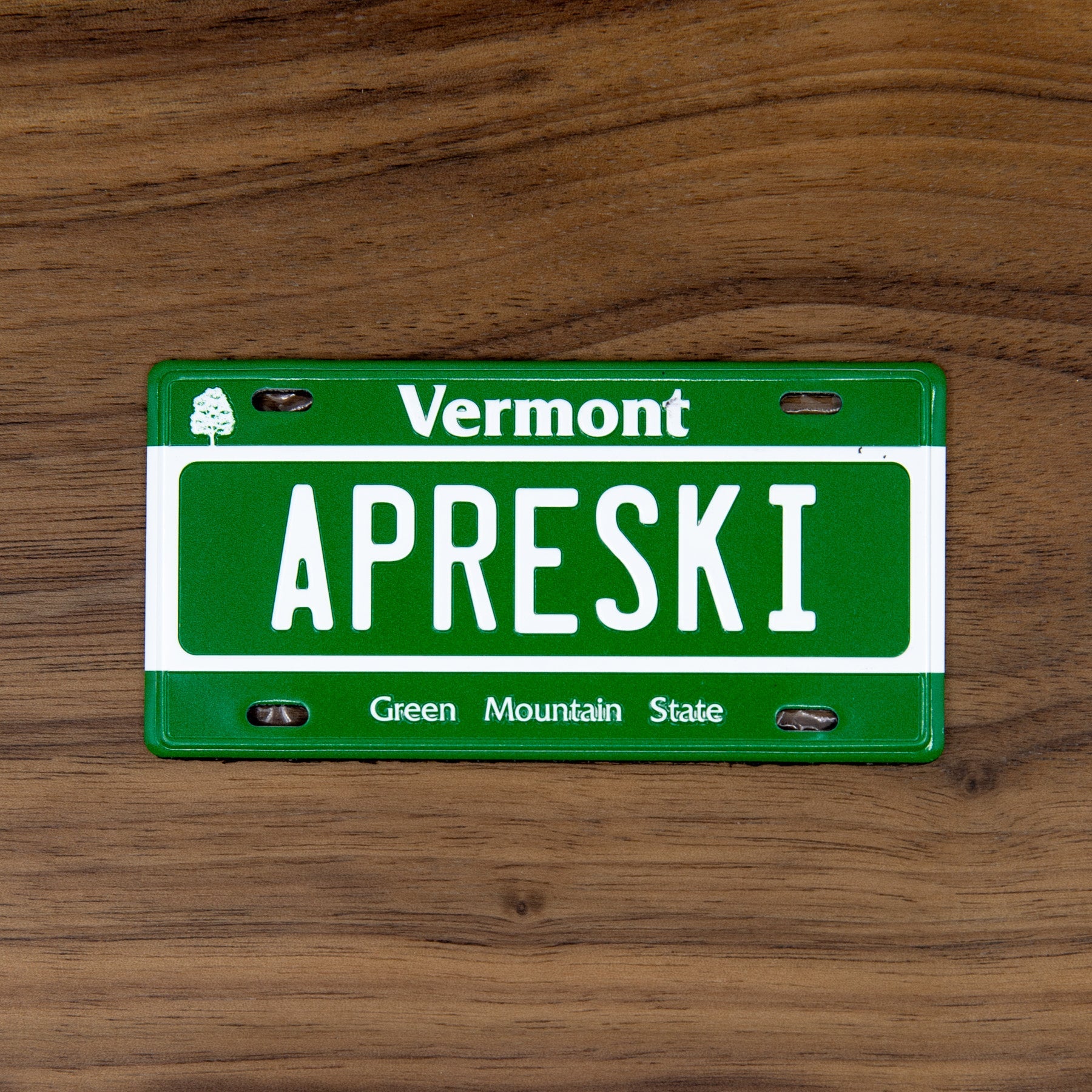 APRESKI - Vermont License Plate Magnet