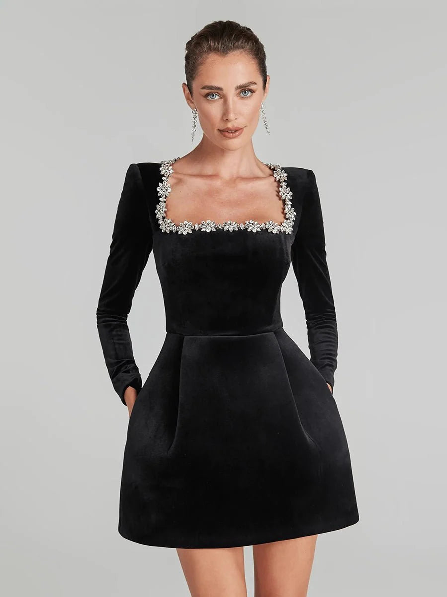 Aila Christmas Dress: Festive Holiday Style