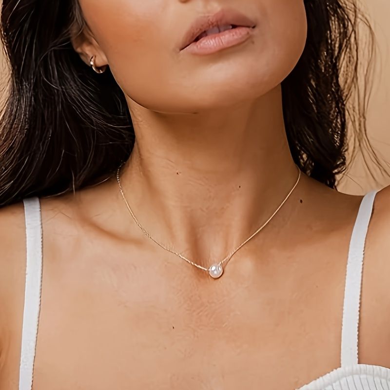 Lxalry Minimalist Bohemian Necklace with Freshwater Pearl Pendant, 18K Gold Plated Delicate Chain, Perfect for Women's Fashion Accessories, Ideal Gift for Birthdays, Anniversaries & Special Occasions