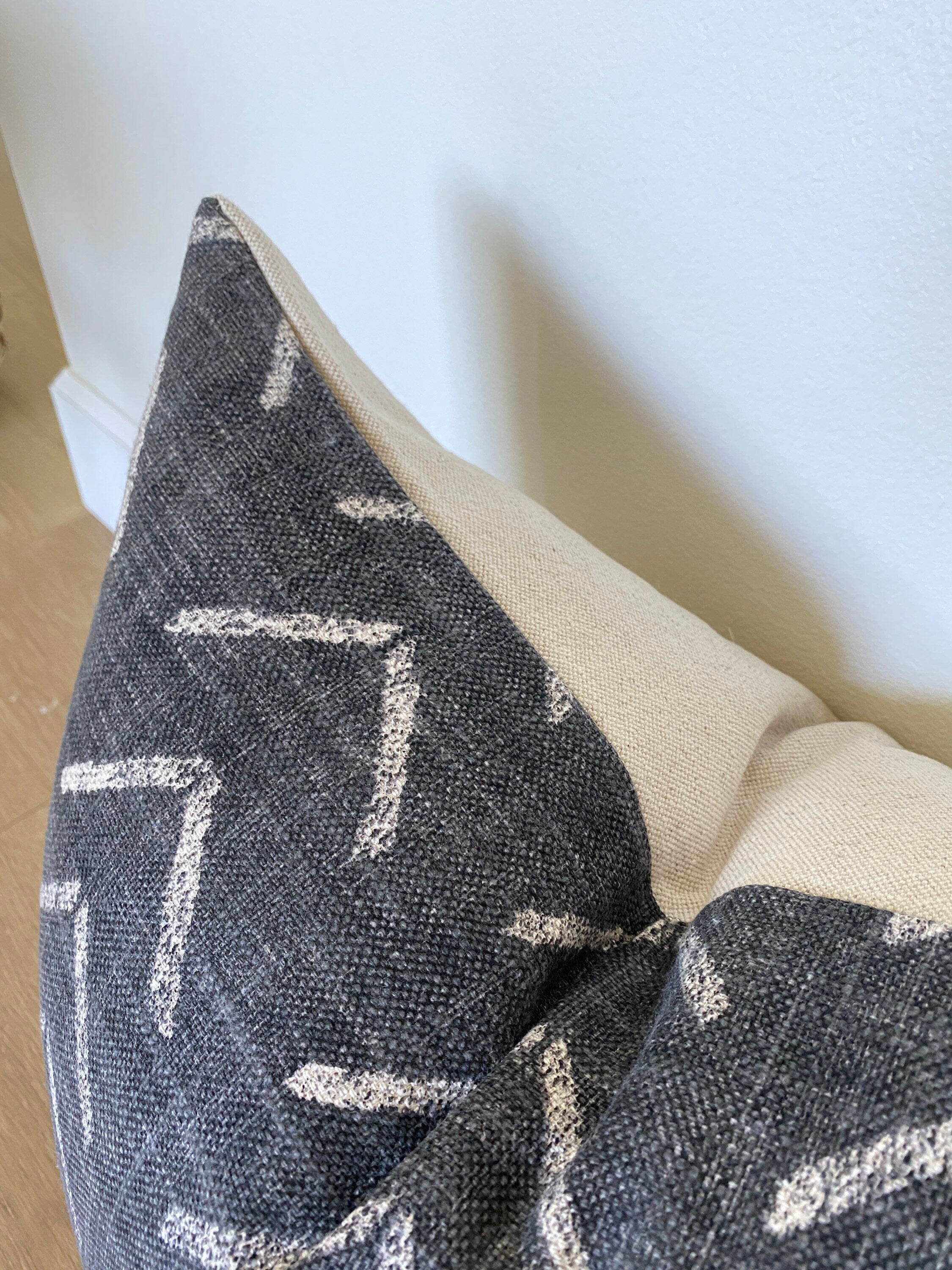 Arrow Mudcloth Pillow Cover